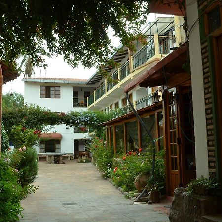 Hostal Pachamama سوكر المظهر الخارجي الصورة