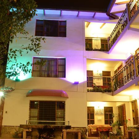 Hostal Pachamama سوكر المظهر الخارجي الصورة