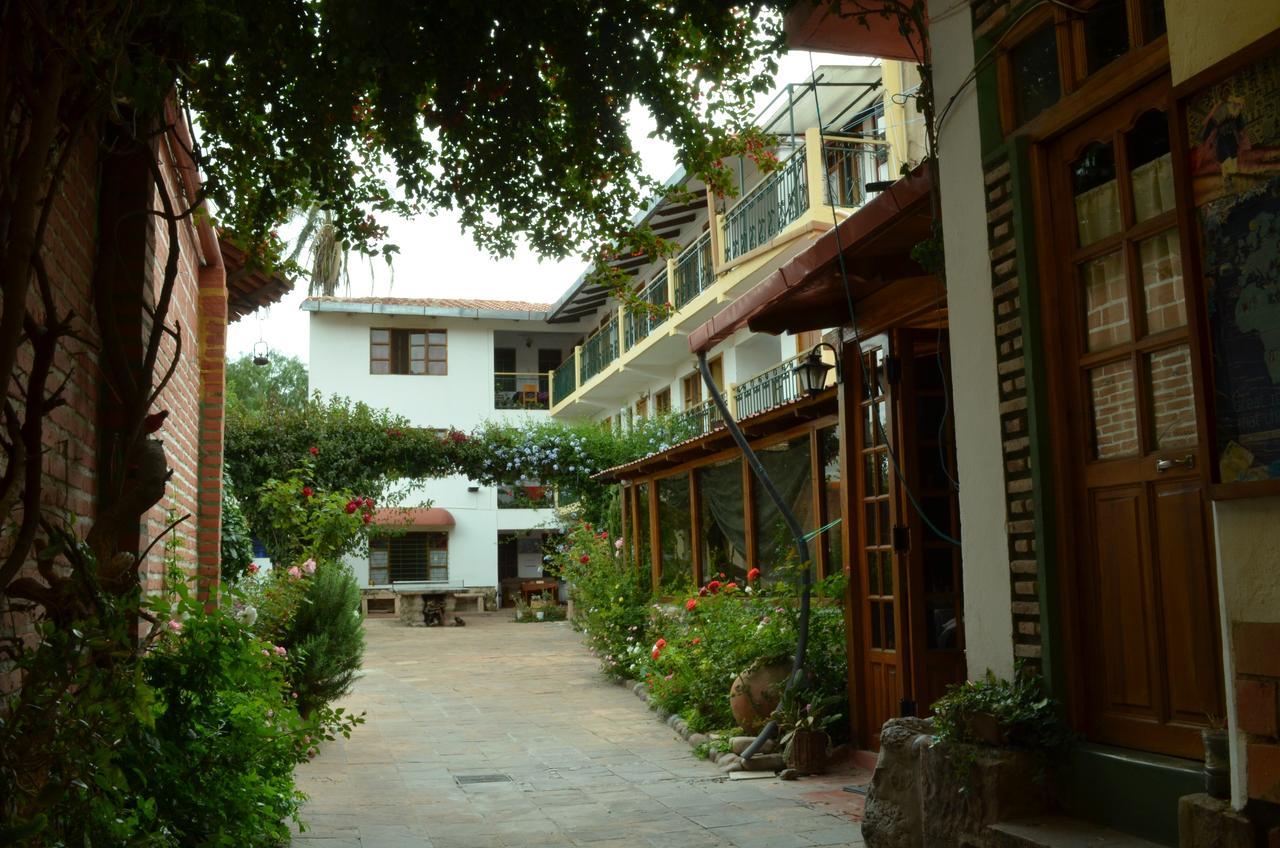 Hostal Pachamama سوكر المظهر الخارجي الصورة