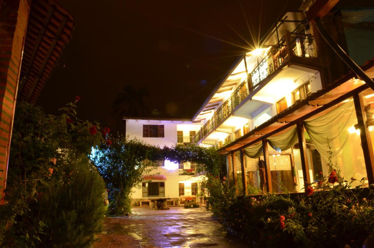 Hostal Pachamama سوكر المظهر الخارجي الصورة