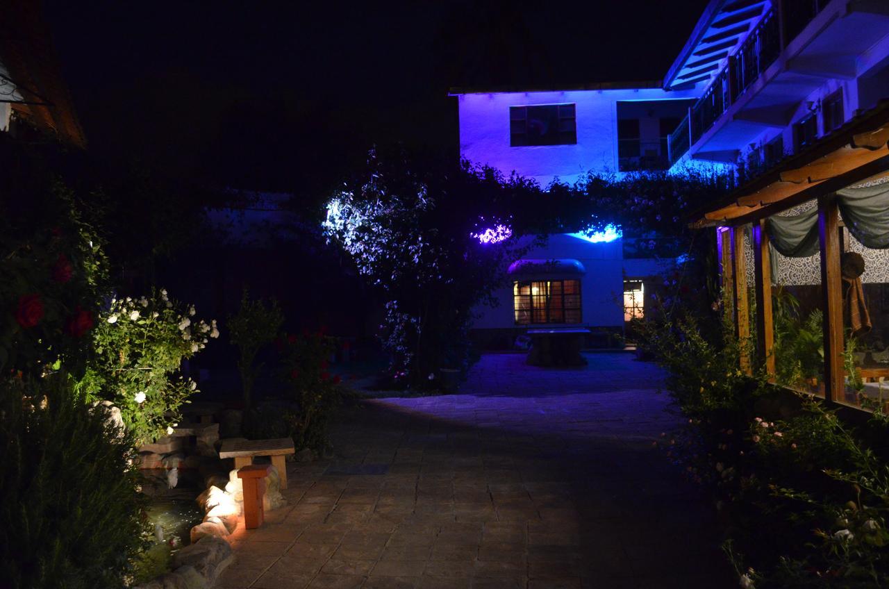Hostal Pachamama سوكر المظهر الخارجي الصورة